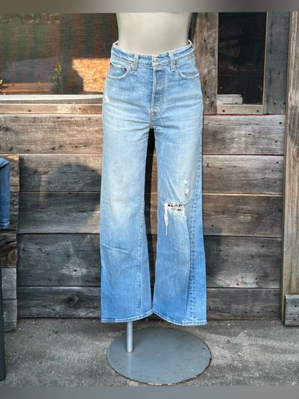 Levis 501 Premium Distressed Denim High Rise Ribcage Straight Crop Jeans-25-